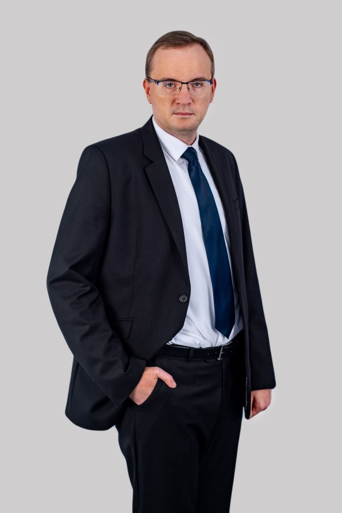 Dr Marek Kawacki