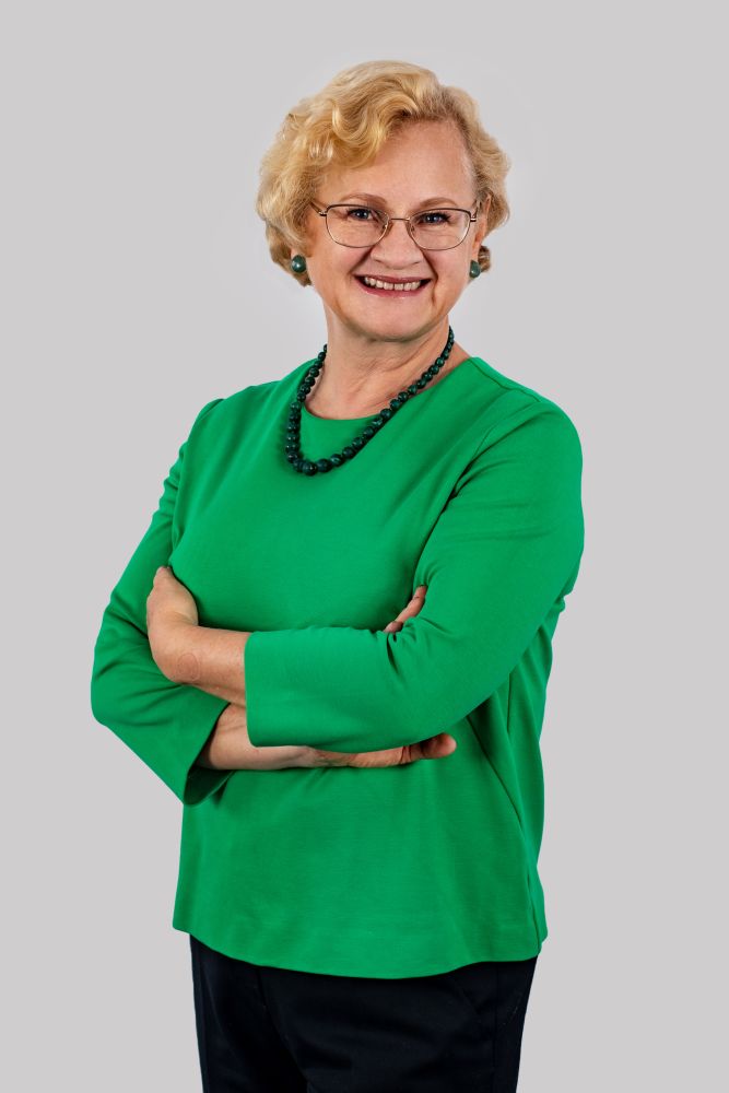 prof. dr hab. Grażyna Krzyminiewska