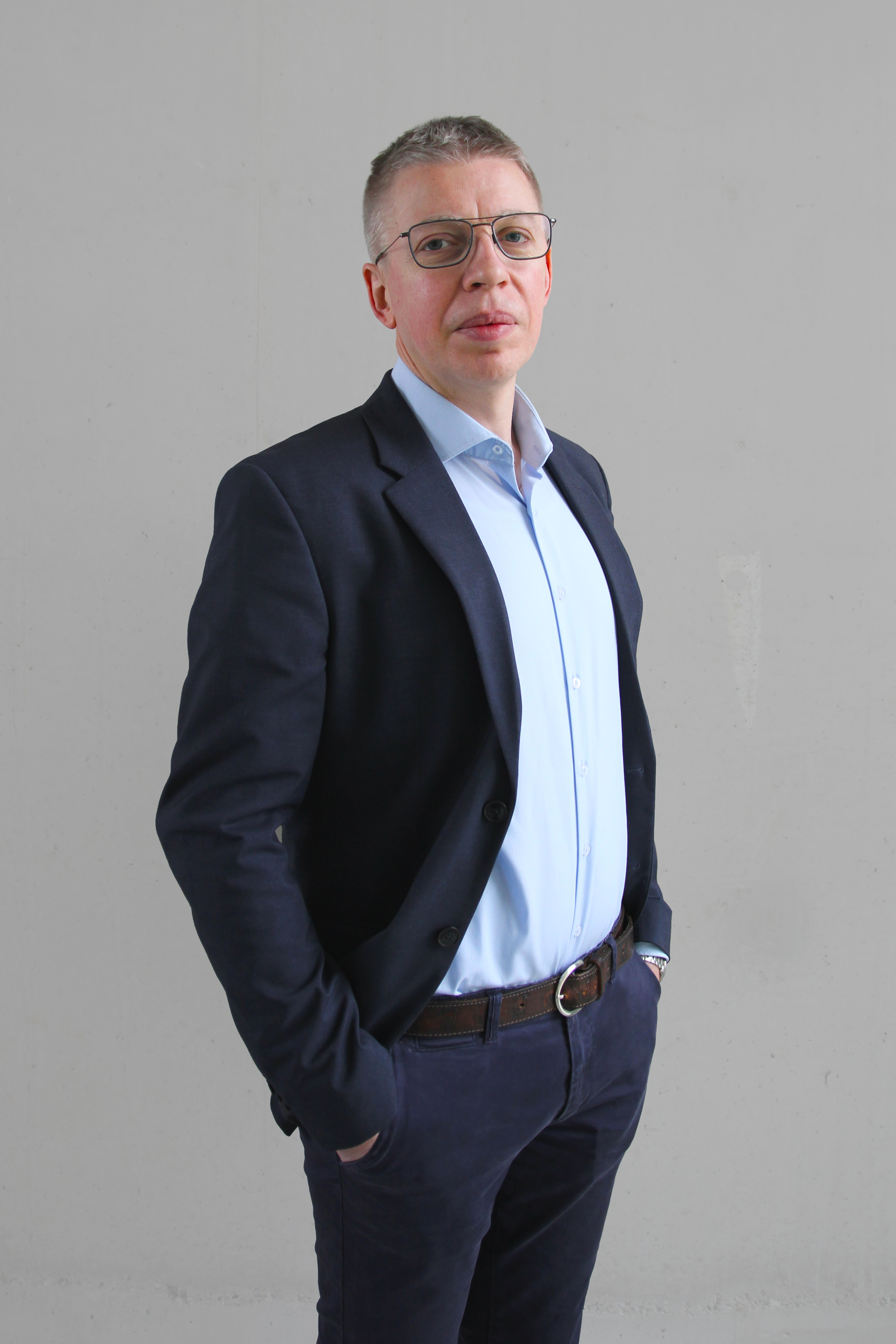 Dr hab. Piotr Idczak, prof. UEP